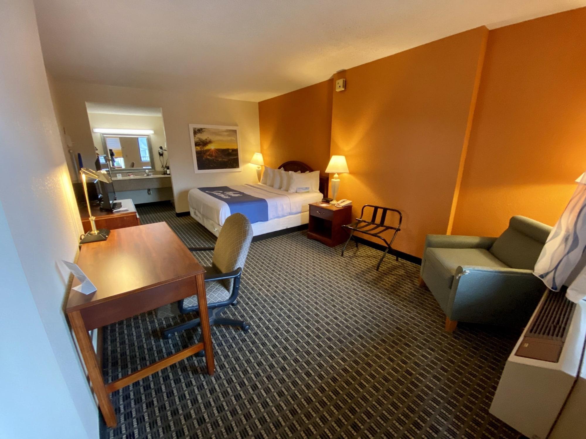 Days Inn By Wyndham Morehead Eksteriør bilde