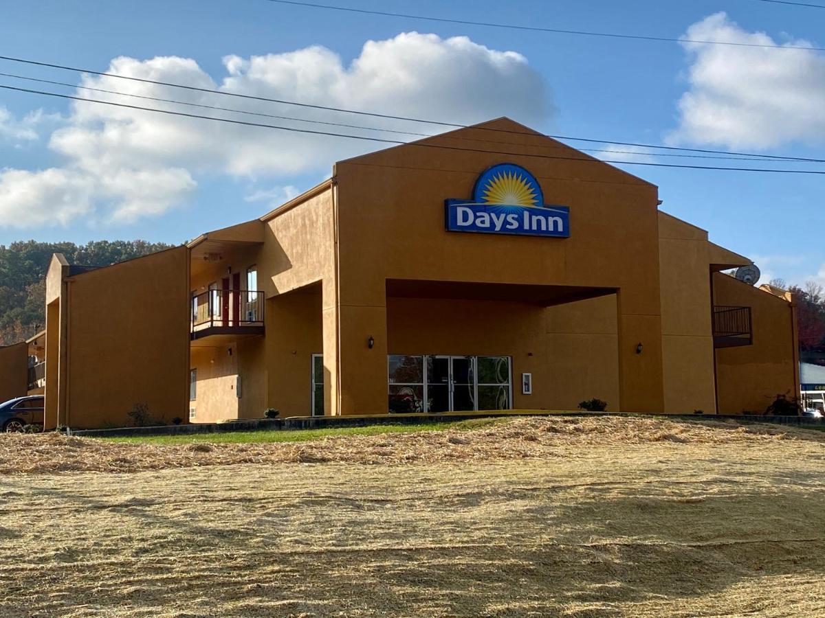 Days Inn By Wyndham Morehead Eksteriør bilde